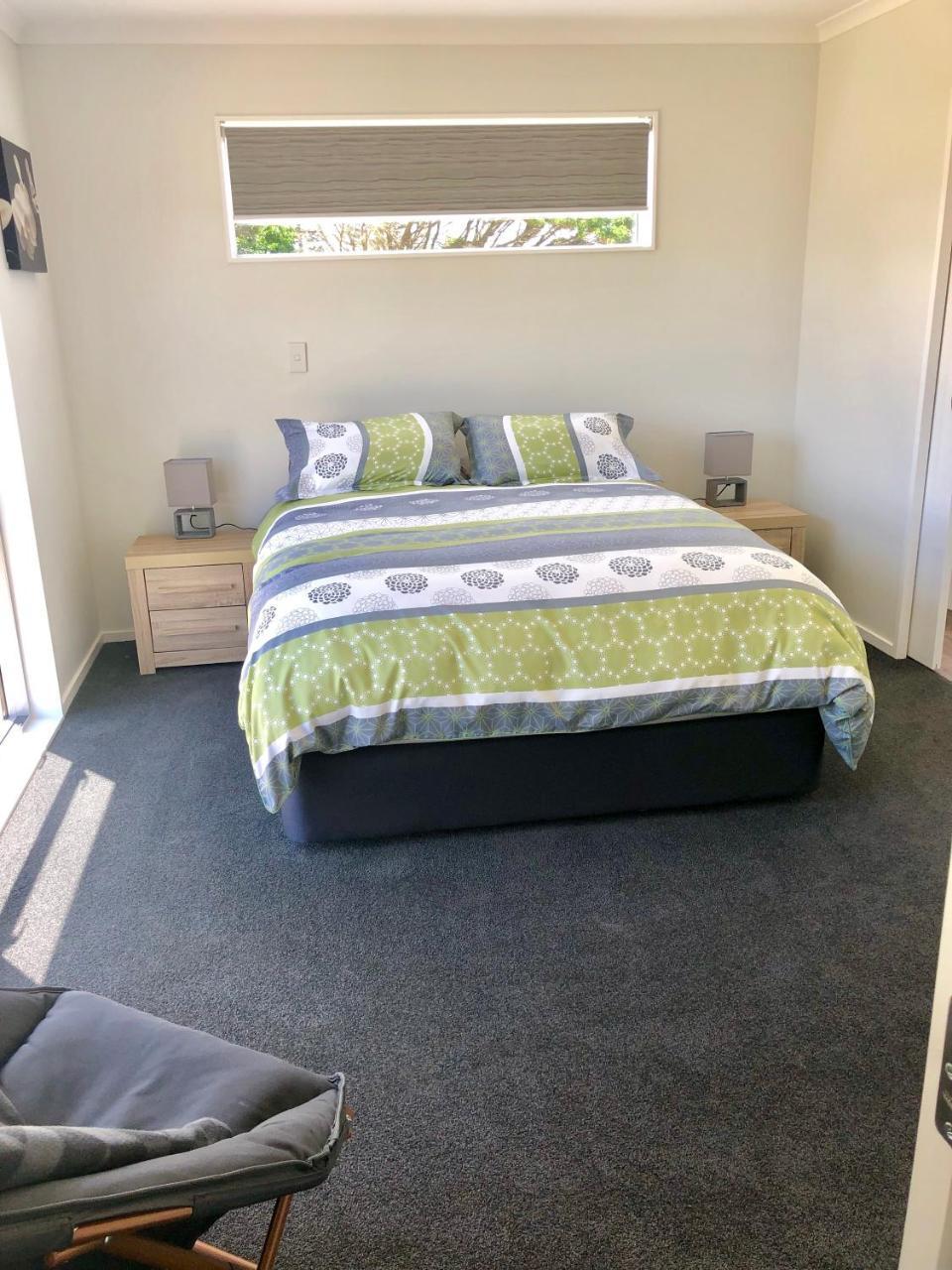 Otaki Beachfront Getaway Extérieur photo