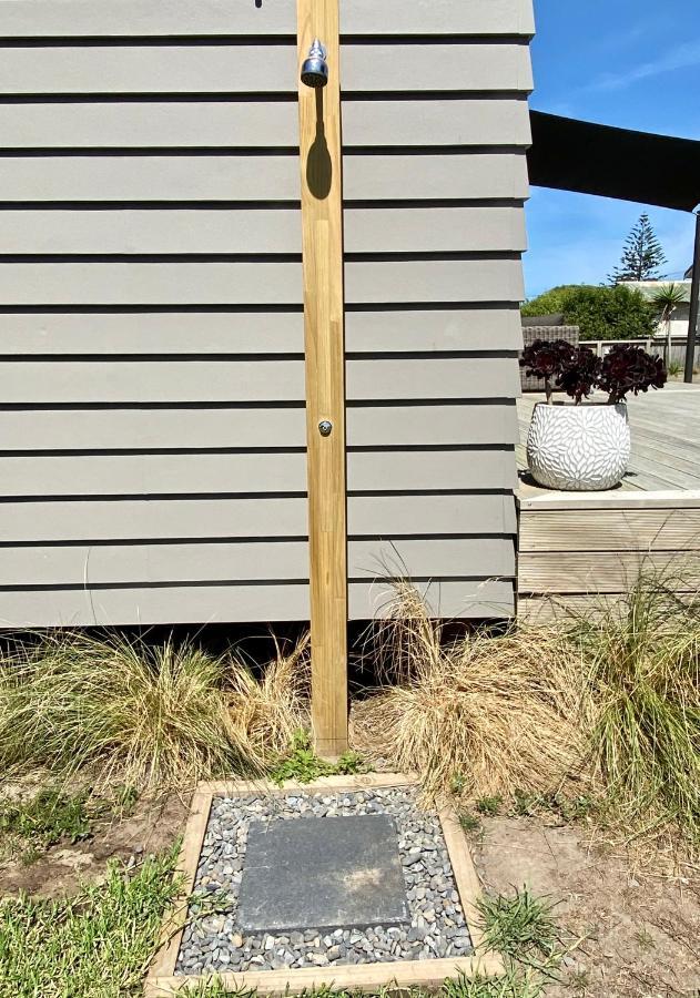 Otaki Beachfront Getaway Extérieur photo